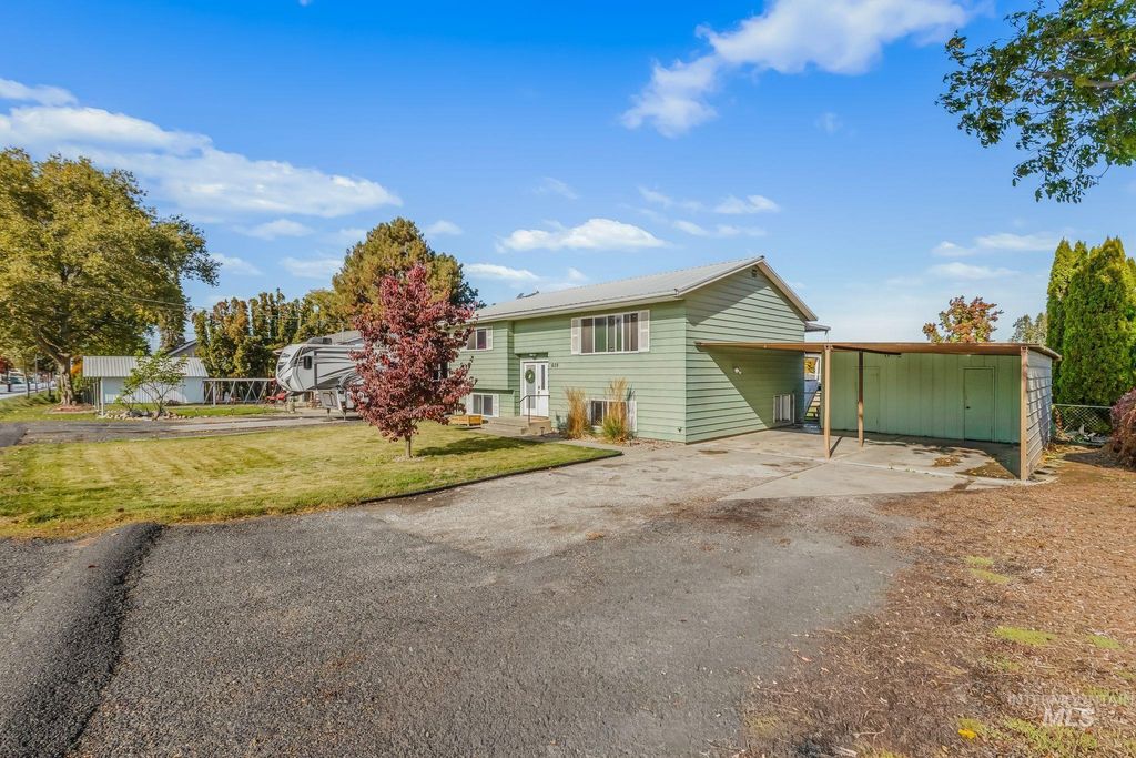 609 Linden Ave, Lewiston, ID 83501 photo 2