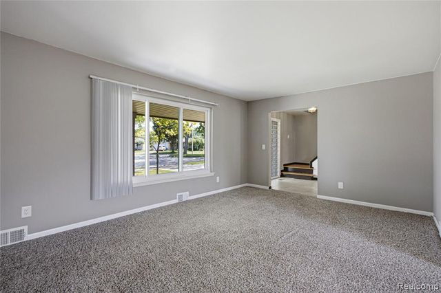 29305 Bon Mar Drive, Warren, MI 48088