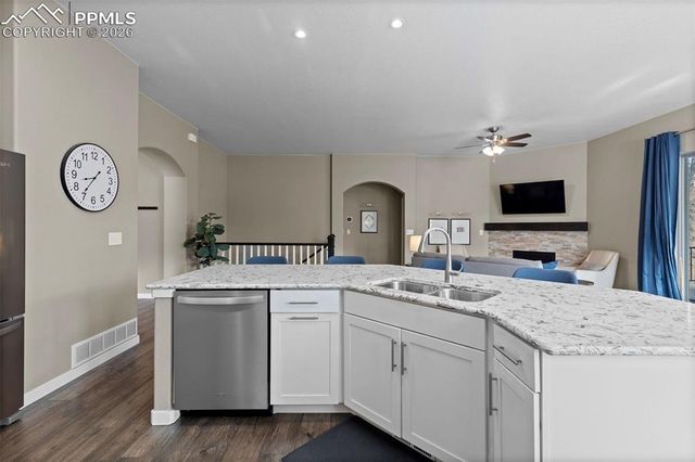 1734 Summerglow Lane, Monument, CO 80132