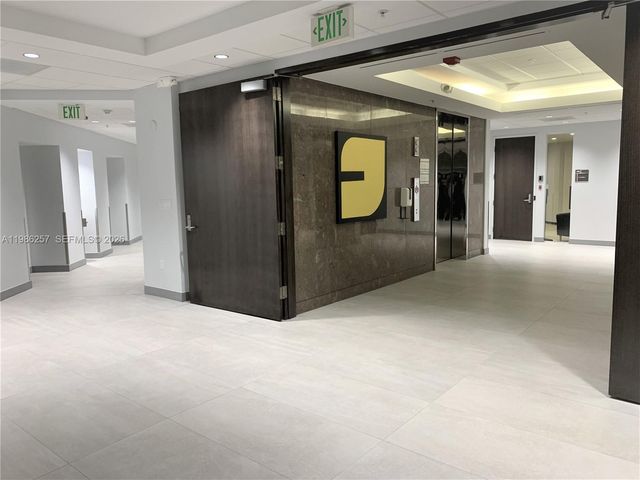 5959 Waterford District Dr 305, Miami, FL 33126