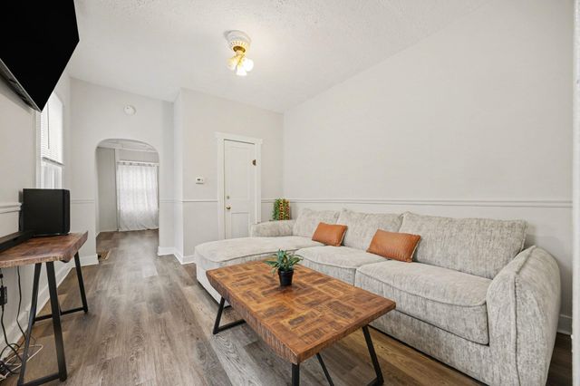 2439 Warren Street, Covington, KY 41014