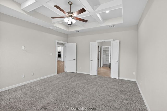 2902 Spector Drive, Bryan, TX 77808