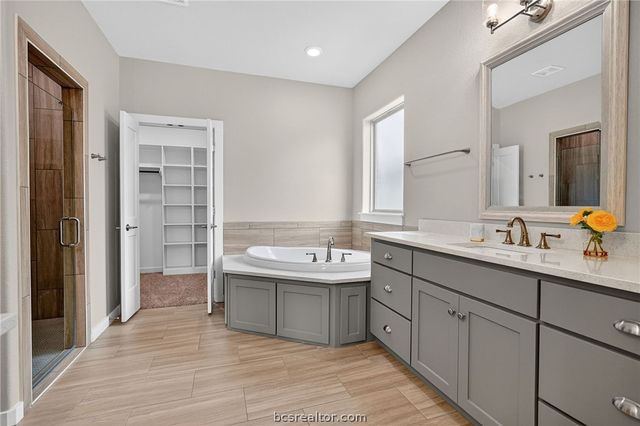 2902 Spector Drive, Bryan, TX 77808
