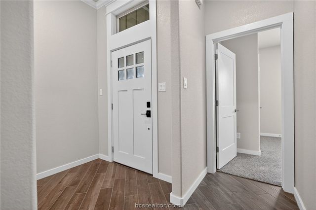 2902 Spector Drive, Bryan, TX 77808