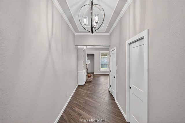 2902 Spector Drive, Bryan, TX 77808