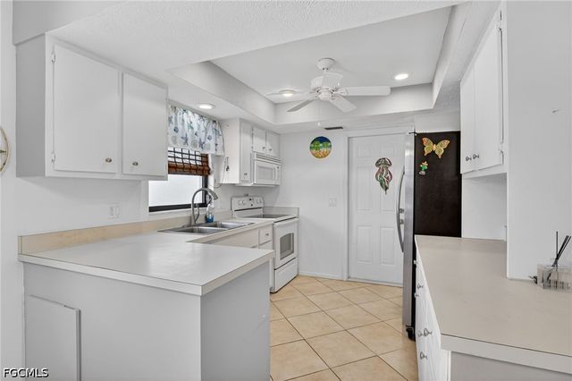 5330 Genesee PKWY, Bokeelia, FL 33922