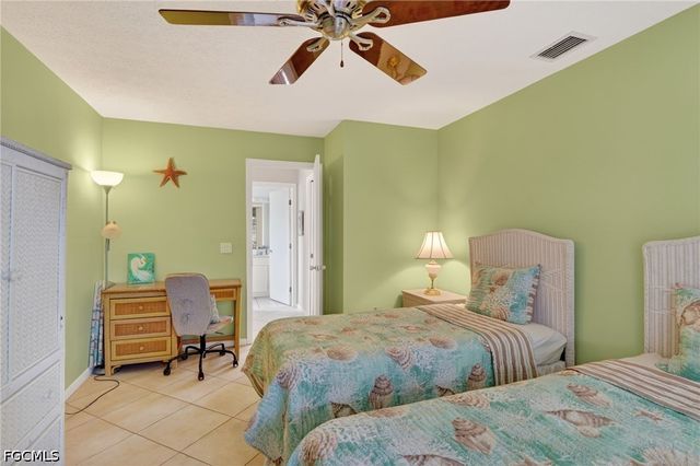 5330 Genesee PKWY, Bokeelia, FL 33922
