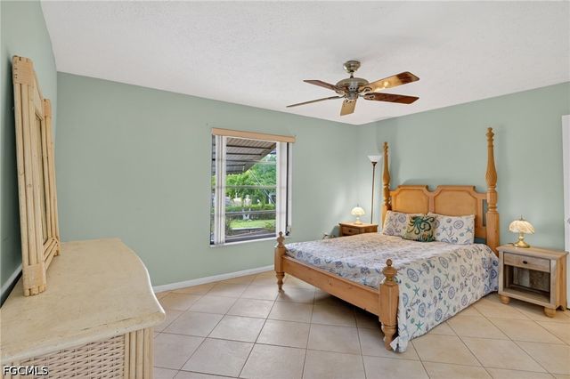 5330 Genesee PKWY, Bokeelia, FL 33922