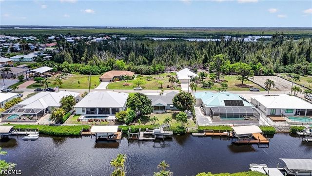 5330 Genesee PKWY, Bokeelia, FL 33922