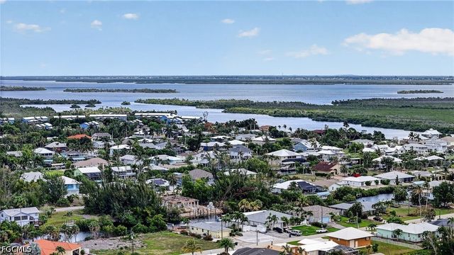 5330 Genesee PKWY, Bokeelia, FL 33922