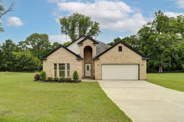 113 County Road 645, Dayton, TX 77535