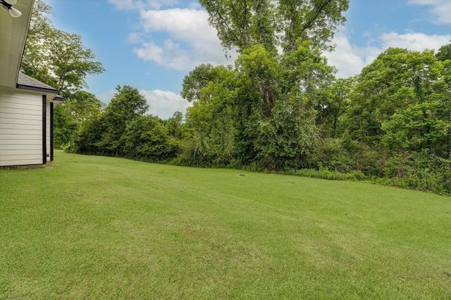 113 County Road 645, Dayton, TX 77535