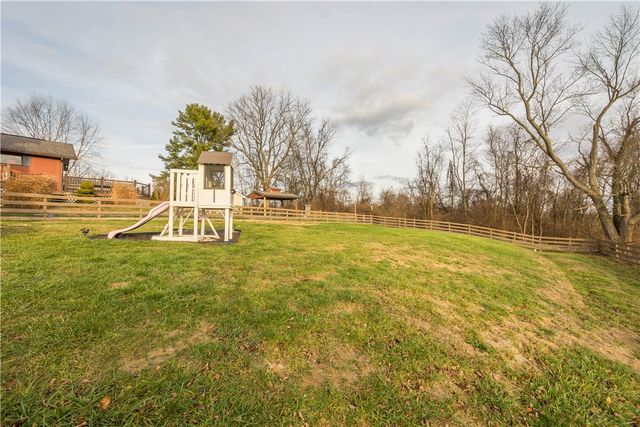 407 Payne Hill Rd, Jefferson Hills, PA 15025