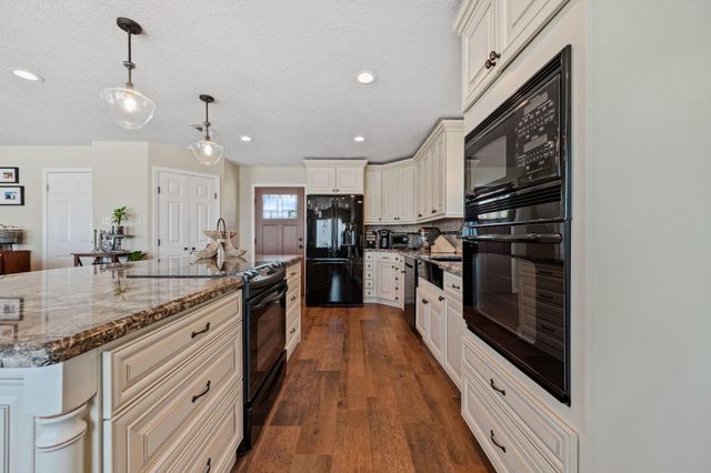 11320 Cedar Gully Road, Beach City, TX 77523