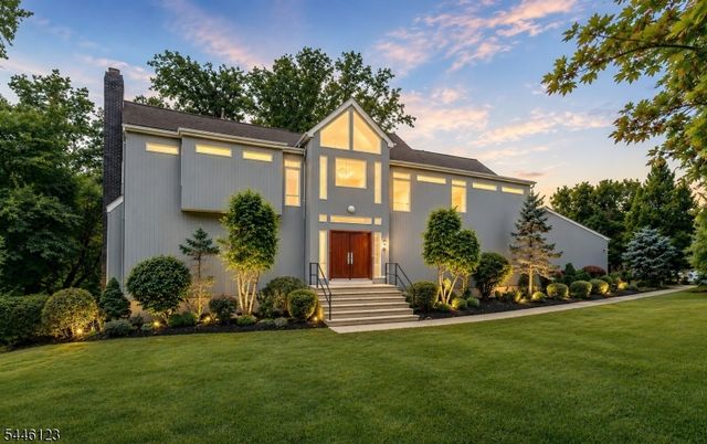 30 Ellsworth Dr, Warren Twp., NJ 07059