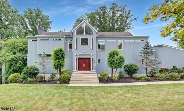 30 Ellsworth Dr, Warren Twp., NJ 07059