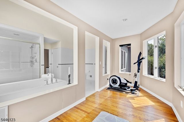 30 Ellsworth Dr, Warren Twp., NJ 07059