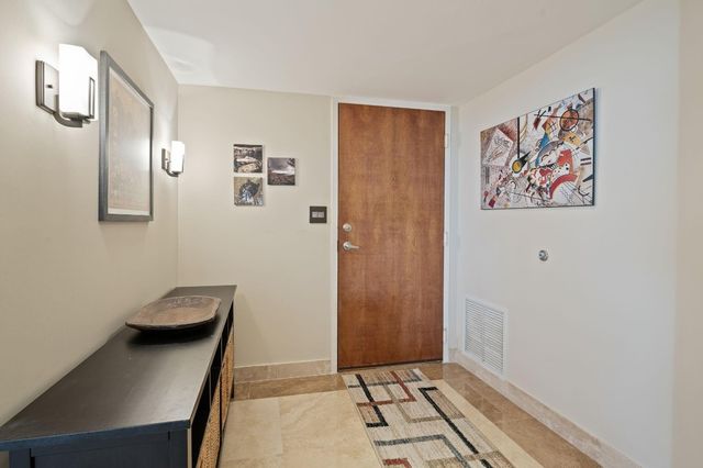 2011 N Ocean Boulevard 902, Fort Lauderdale, FL 33305