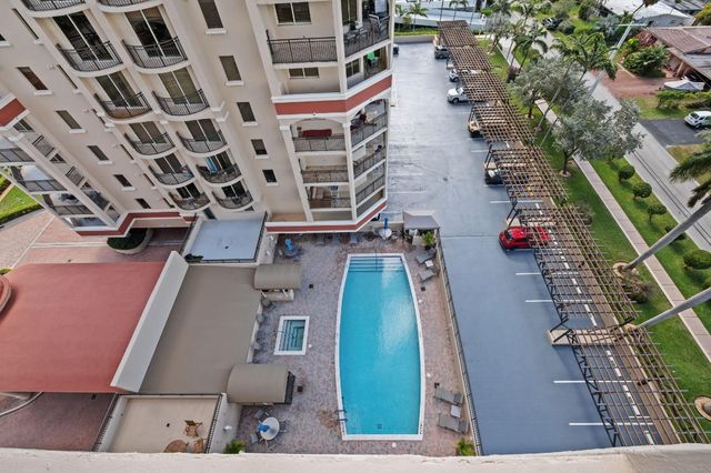2011 N Ocean Boulevard 902, Fort Lauderdale, FL 33305