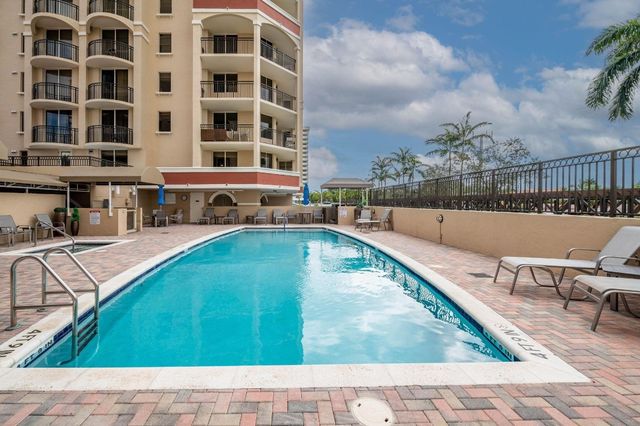 2011 N Ocean Boulevard 902, Fort Lauderdale, FL 33305