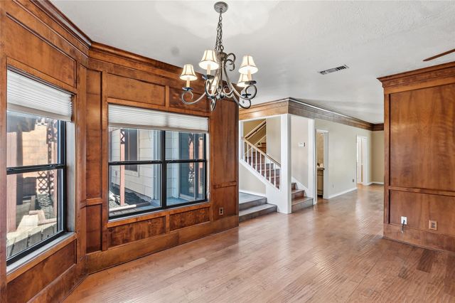 904 Bob White Street, Bryan, TX 77802