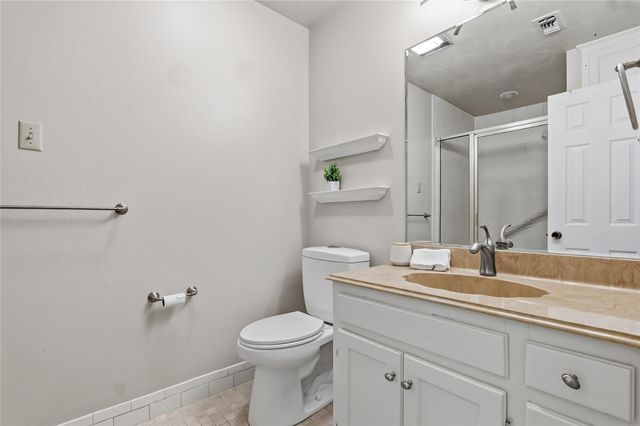 904 Bob White Street, Bryan, TX 77802