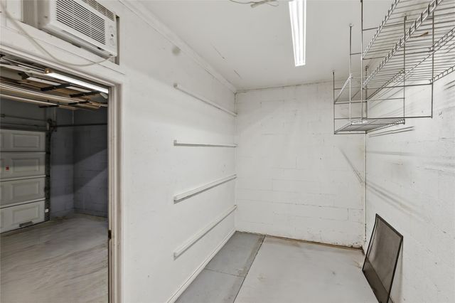 904 Bob White Street, Bryan, TX 77802