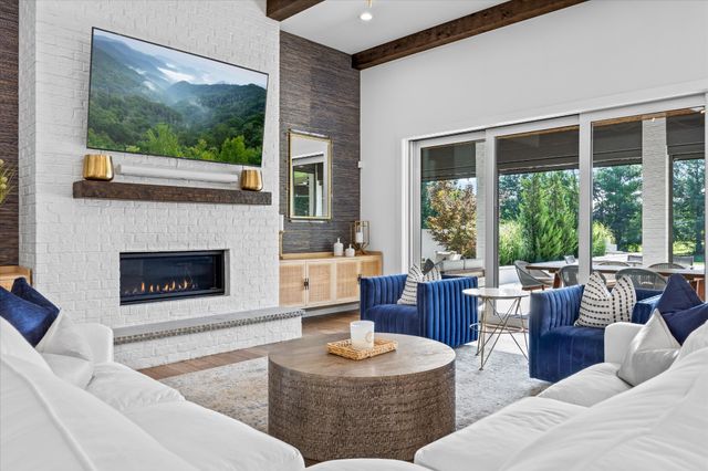 125 Cedar Ridge Ln, Crossville, TN 38555