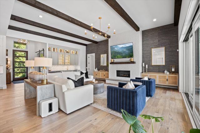 125 Cedar Ridge Ln, Crossville, TN 38555