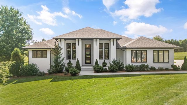 125 Cedar Ridge Ln, Crossville, TN 38555