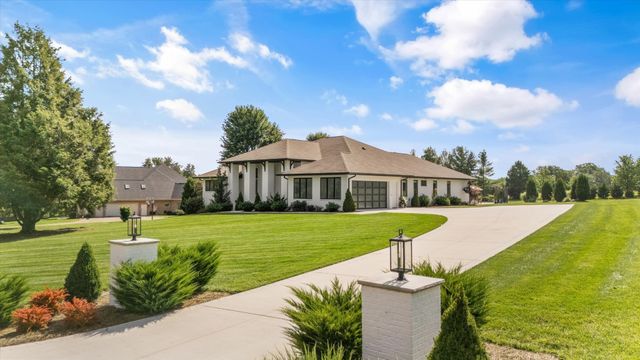 125 Cedar Ridge Ln, Crossville, TN 38555