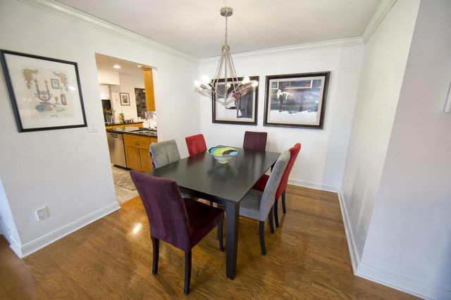 12437 Emily LANE, Mequon, WI 53092