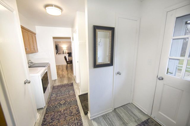 12437 Emily LANE, Mequon, WI 53092