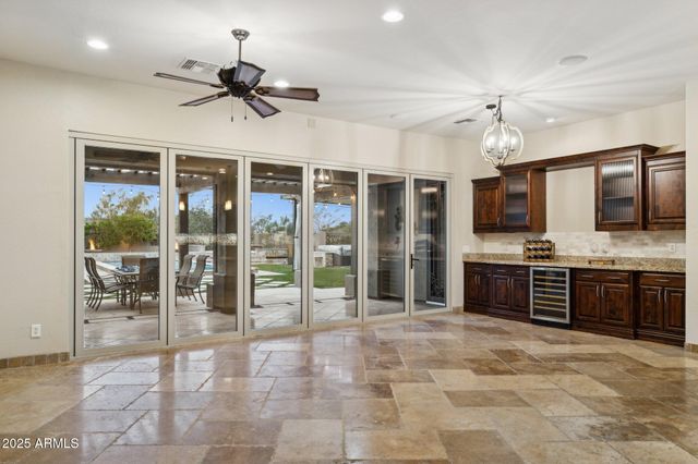 8721 E NANCE Street E, Mesa, AZ 85207