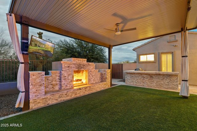 8721 E NANCE Street E, Mesa, AZ 85207