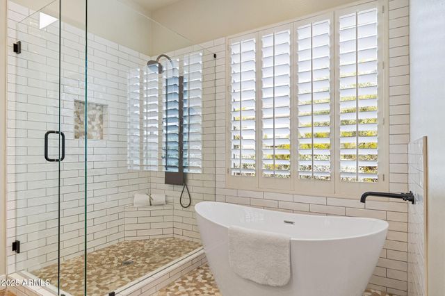 8721 E NANCE Street E, Mesa, AZ 85207