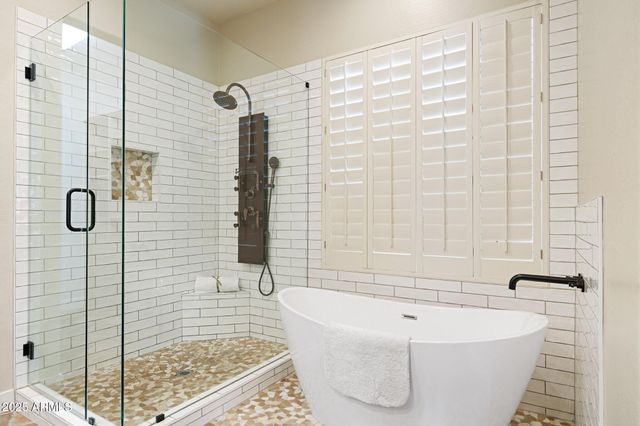 8721 E NANCE Street E, Mesa, AZ 85207