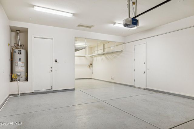 8721 E NANCE Street E, Mesa, AZ 85207