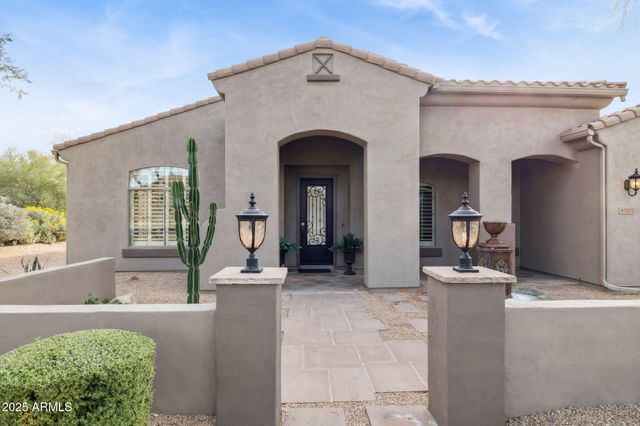 8721 E NANCE Street E, Mesa, AZ 85207