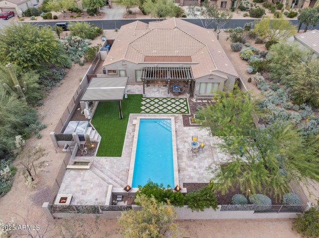 8721 E NANCE Street E, Mesa, AZ 85207