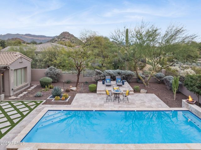 8721 E NANCE Street E, Mesa, AZ 85207