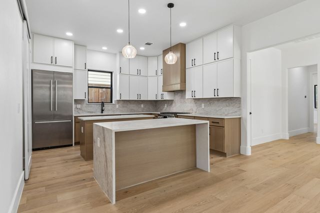 9030 Diceman Drive, Dallas, TX 75218