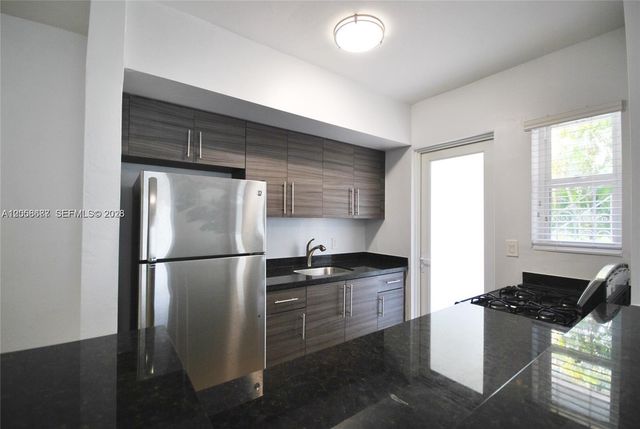 535 73rd Street, Miami Beach, FL 33141