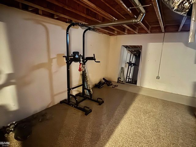 57421 River Oaks Drive, New Haven, MI 48048