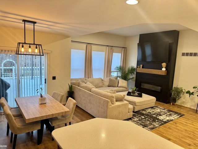 57421 River Oaks Drive, New Haven, MI 48048