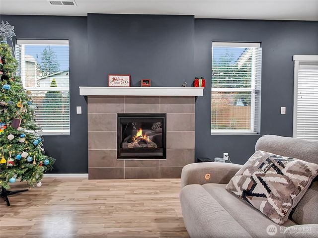 19123 E 110th Avenue Ct E, Puyallup, WA 98374