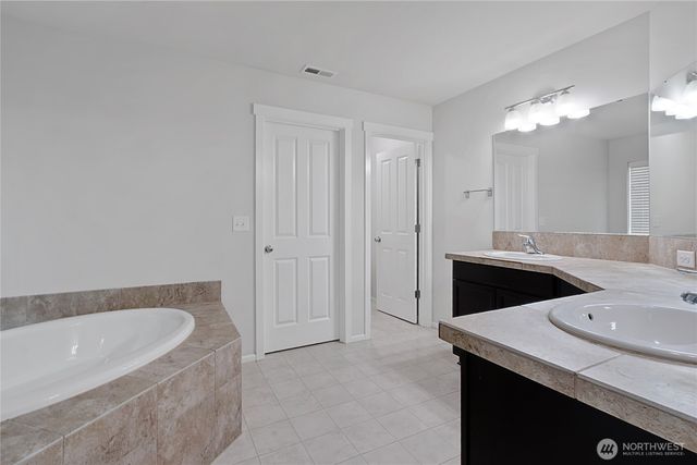 19123 E 110th Avenue Ct E, Puyallup, WA 98374