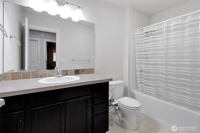 19123 E 110th Avenue Ct E, Puyallup, WA 98374