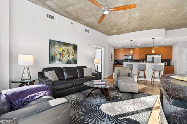 950 W Peachtree Street NW 1011, Atlanta, GA 30309