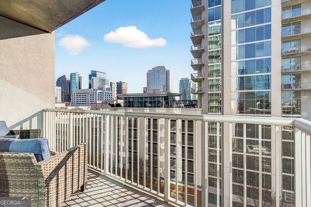 950 W Peachtree Street NW 1011, Atlanta, GA 30309